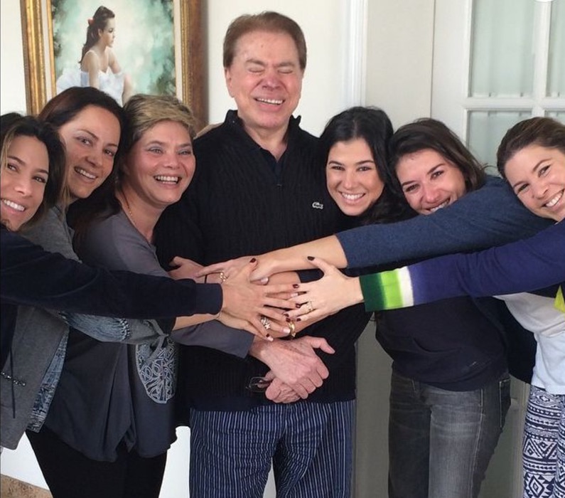 Silvio Santos presenteia filhas com casas nos Estados Unidos