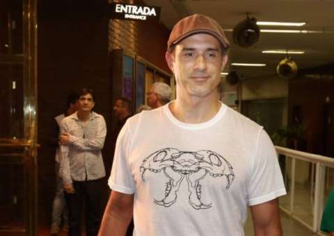 Ator Marcos Pasquim é vítima de criminosos em aeroporto do Rio
