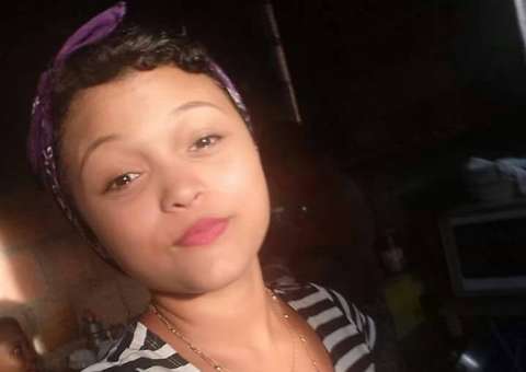 Adolescente sai de casa para fazer trabalho de aula e desaparece em Manaus