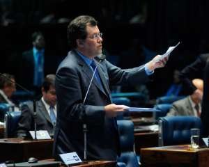 O capital político do senador Eduardo Braga