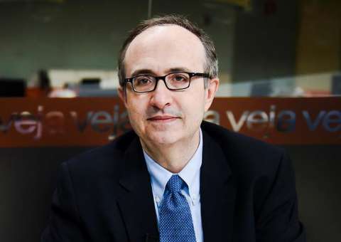 Reinaldo Azevedo pede demissão da Veja após divulgação de conversa com irmã de Aécio