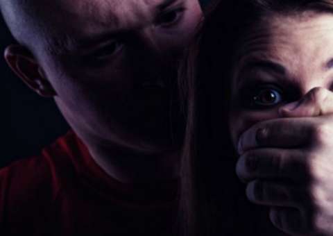 Aprenda a se defender de um estupro