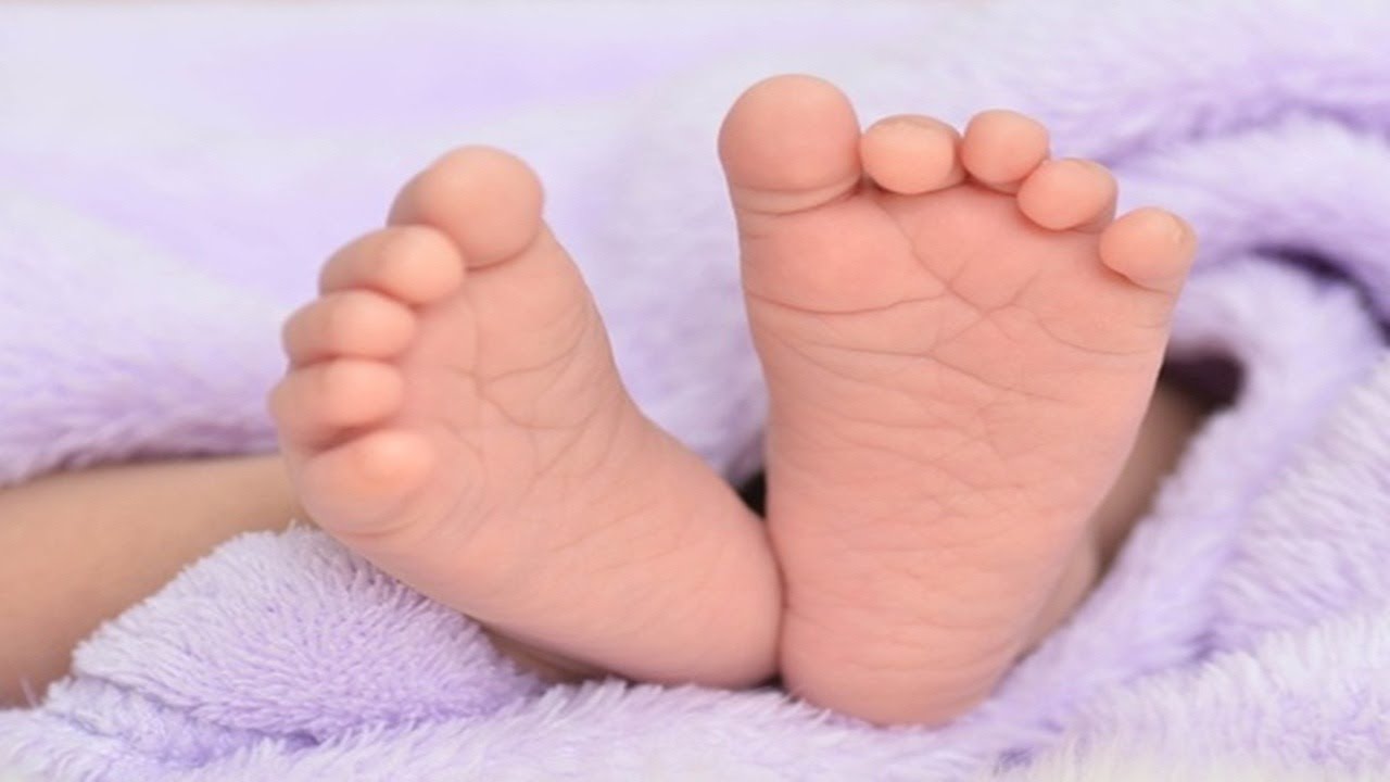 Bebê morre após pais darem só alimentos sem glúten