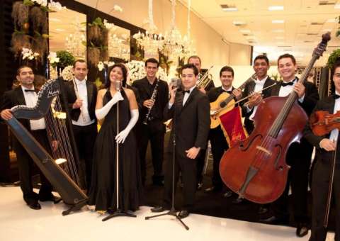 Banda Melody comanda especial hits das divas