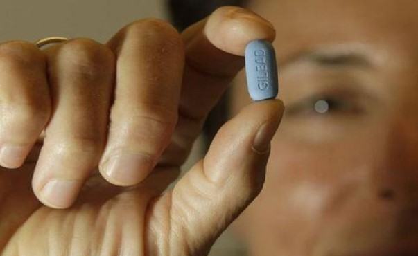  Governo anuncia adoção de pílula anti-HIV para pessoas em risco