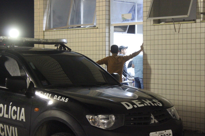 Homem é encontrado ferido e morre em hospital de Manaus