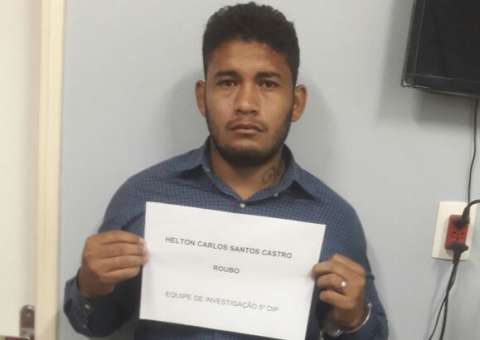 Em Manaus, homem é reconhecido e preso ao procurar delegacia para saber de comparsa
