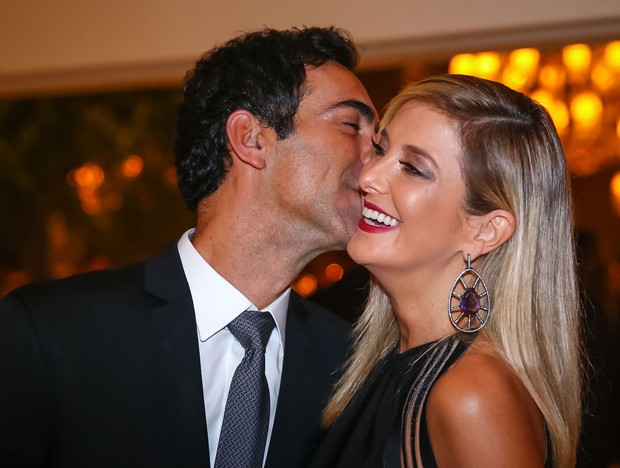 Ticiane Pinheiro e Cesar Tralli aparecem pela 1ª vez juntos após reconciliação