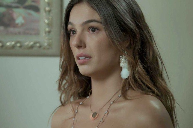 'A Força do Querer':  Ritinha fica preocupada ao descobrir marca de nascença em filho