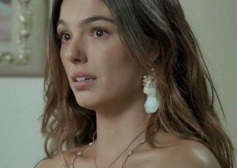 'A Força do Querer':  Ritinha fica preocupada ao descobrir marca de nascença em filho