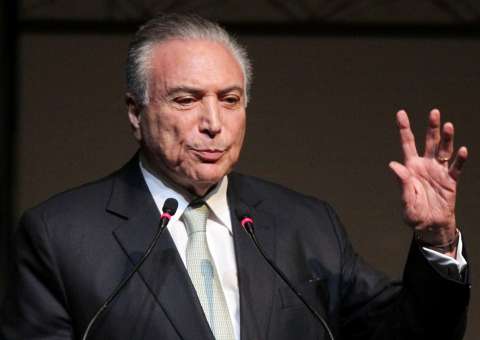 Michel Temer se pronuncia  e afirma: 'Manifestações ocorreram com exageros'