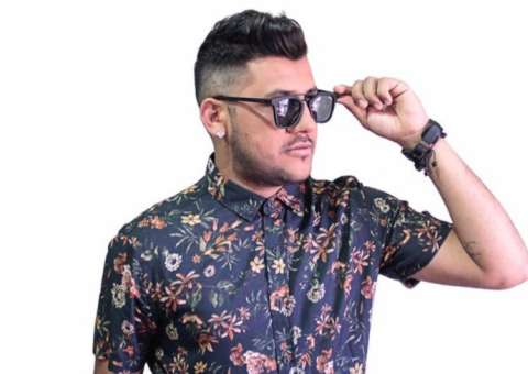 Noite da Catuaba esquenta noite de sexta no Arena Pub