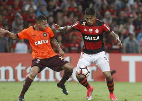 Flamengo e Atlético-PR se enfrentam neste domingo na Arena da Baixada