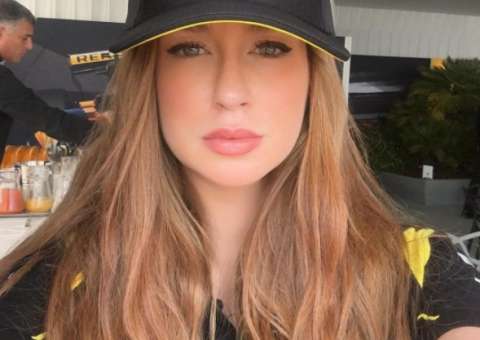  Marina Ruy Barbosa arrasa quarteirões em nova foto: 'que tiro! surra de beleza'