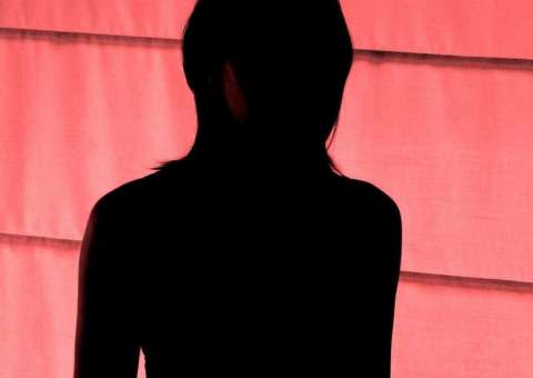 Menina de 11 anos engravida de estuprador e é obrigada a se casar com ele