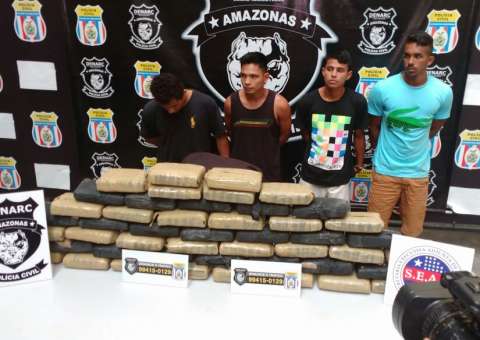 Grupo que transportava drogas de Tefé para Manaus é preso com carga avaliada em R$ 300 mil