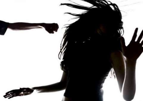 Mulher é espancada e tem orelha arrancada pelo próprio marido