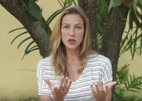 Luana Piovani relembra aborto e revela ter câmeras em toda casa