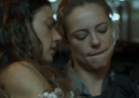 Parto de Ritinha bomba na web; Ísis Valverde e Paolla Oliveira aparecem às lágrimas após cena