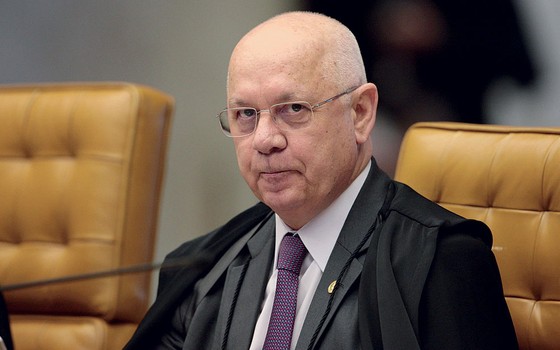 Delegado da PF que comandava investigação sobre acidente de Teori Zavascki é executado a tiros