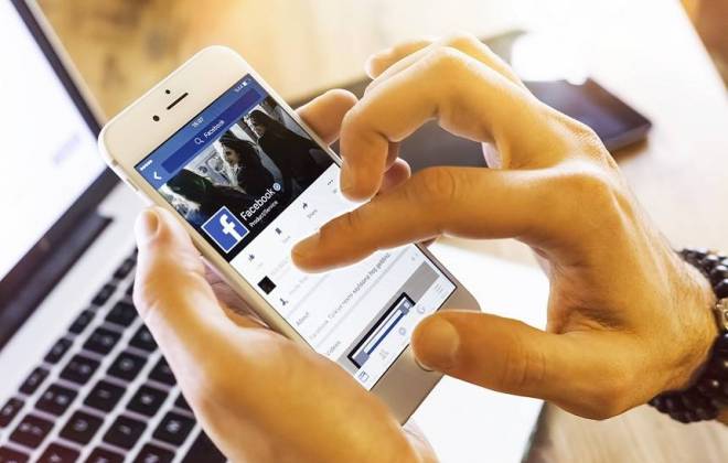 Novo álbum de fotos do Facebook permite você publique textos e sua localização