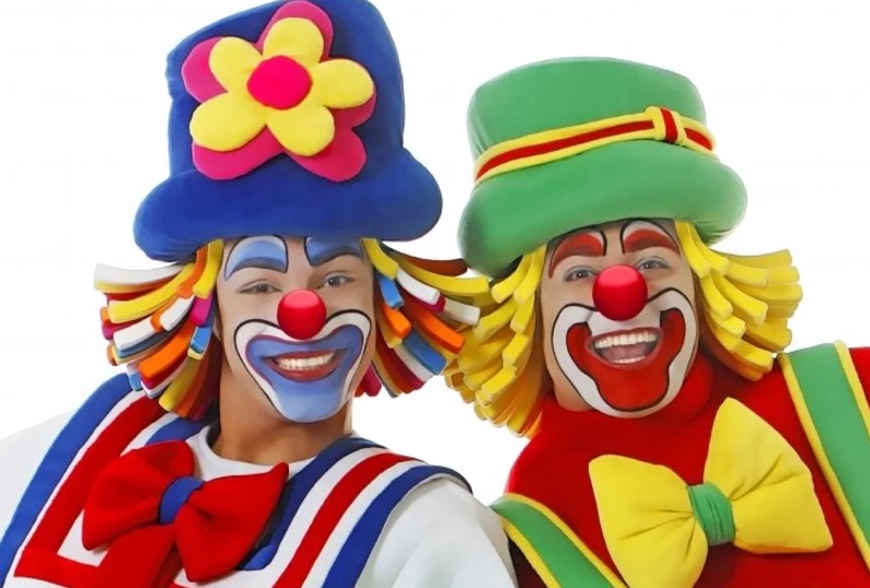 Patati Patatá agitam Ramito Circo em Manaus