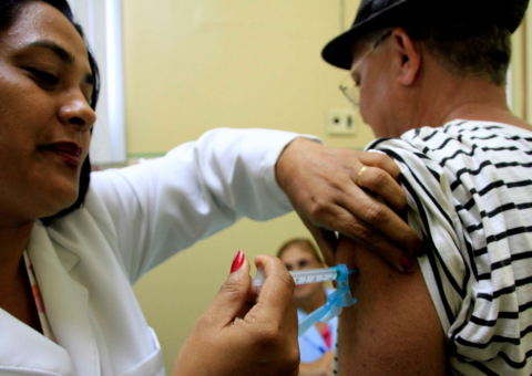 Campanha de vacinação contra gripe será encerrada dia 9 de junho em Manaus
