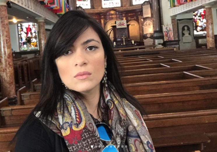 Cantora gospel, Fernanda Brum tem carro alvejado por criminosos no Rio