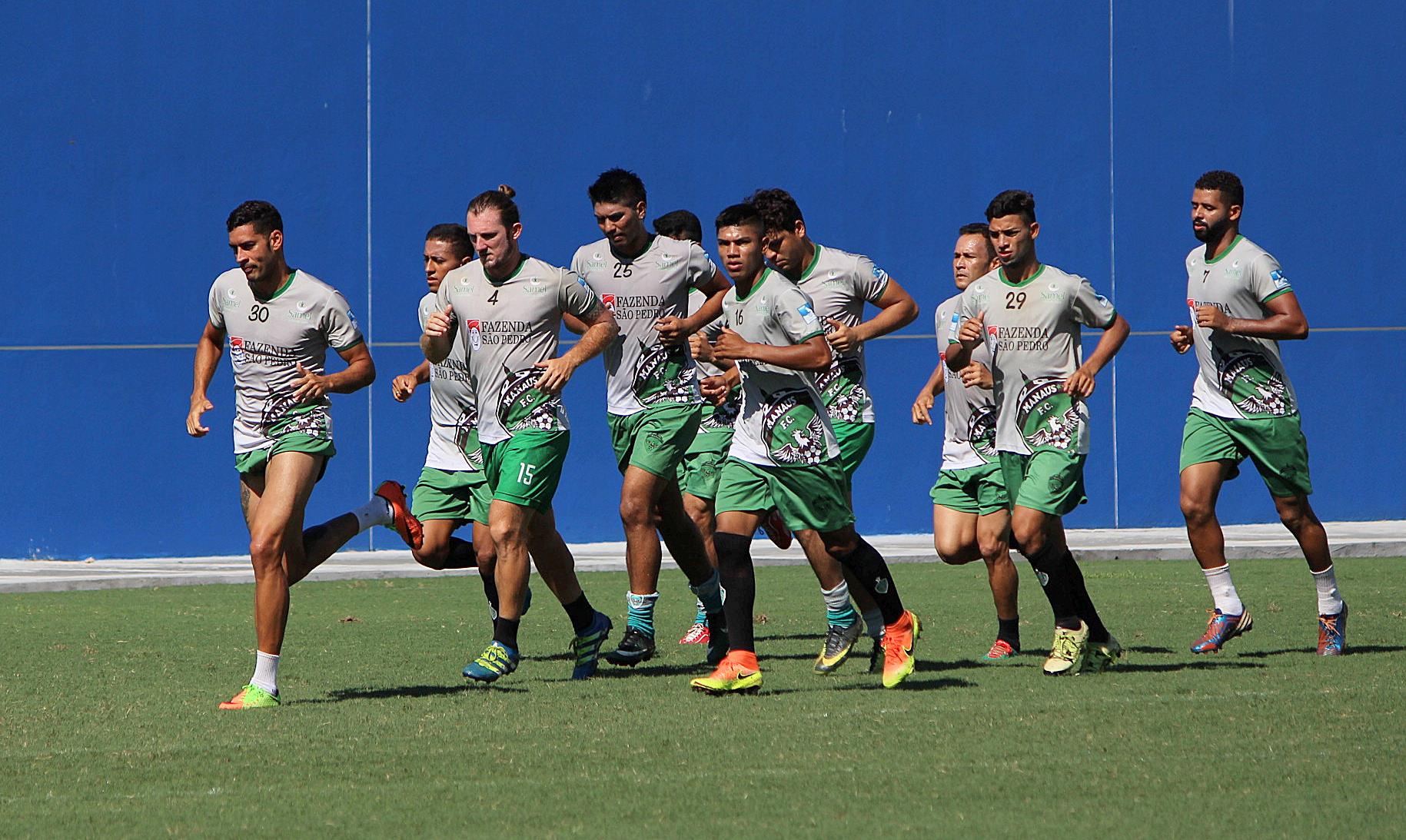 Manaus FC treina e atacante Binho mostra otimismo para a final