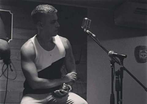  Rennan Benigno toca de Red Hot à Charlie Brown no Butiquim Petiscaria