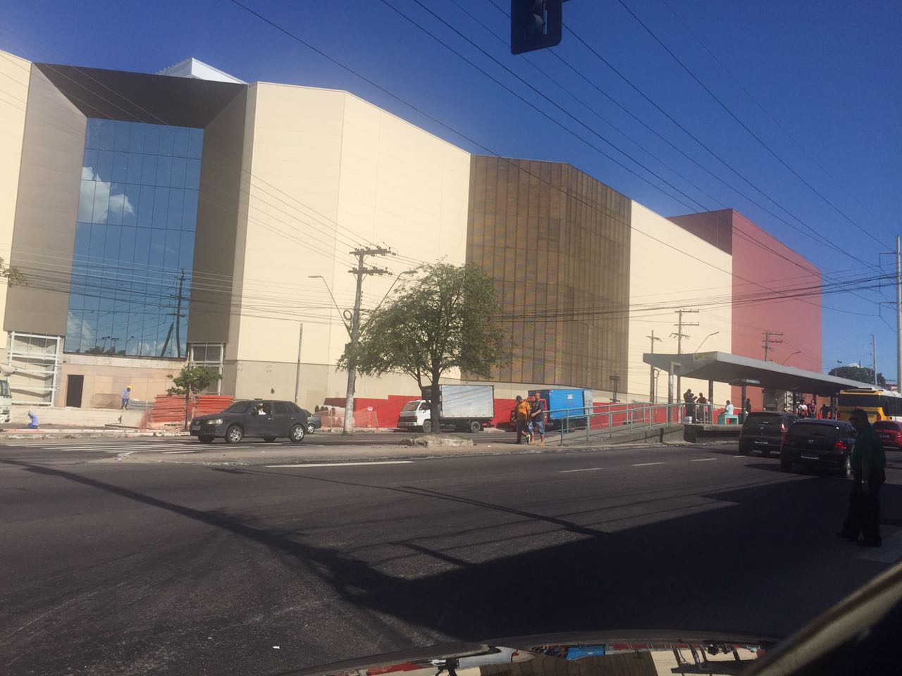 Novo shopping deve gerar mais de 500 empregos em Manaus