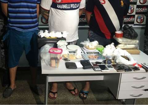Trio suspeito de fazer 'delivery' de drogas em festas de playboys é preso em Manaus