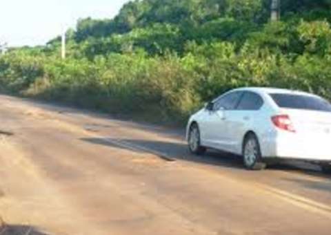 Adolescente pede corrida e acaba sendo estuprada e encarcerada por taxista no Amazonas