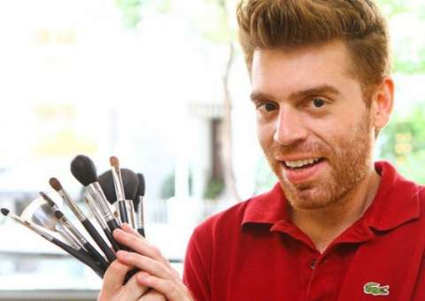 Lounge ‘Exclusive’ apresenta cabeleireiro internacional e recepciona convidados 