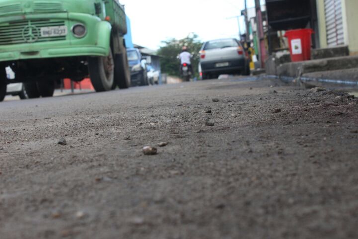 Suspeitos de assaltar UPA são alvejados durante fuga em Manaus