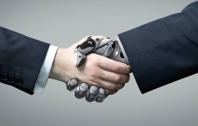 Na hora das finanças, brasileiro confia em sistemas e robôs, diz pesquisa