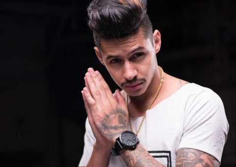 Rapper Hungria se apresenta em Manaus