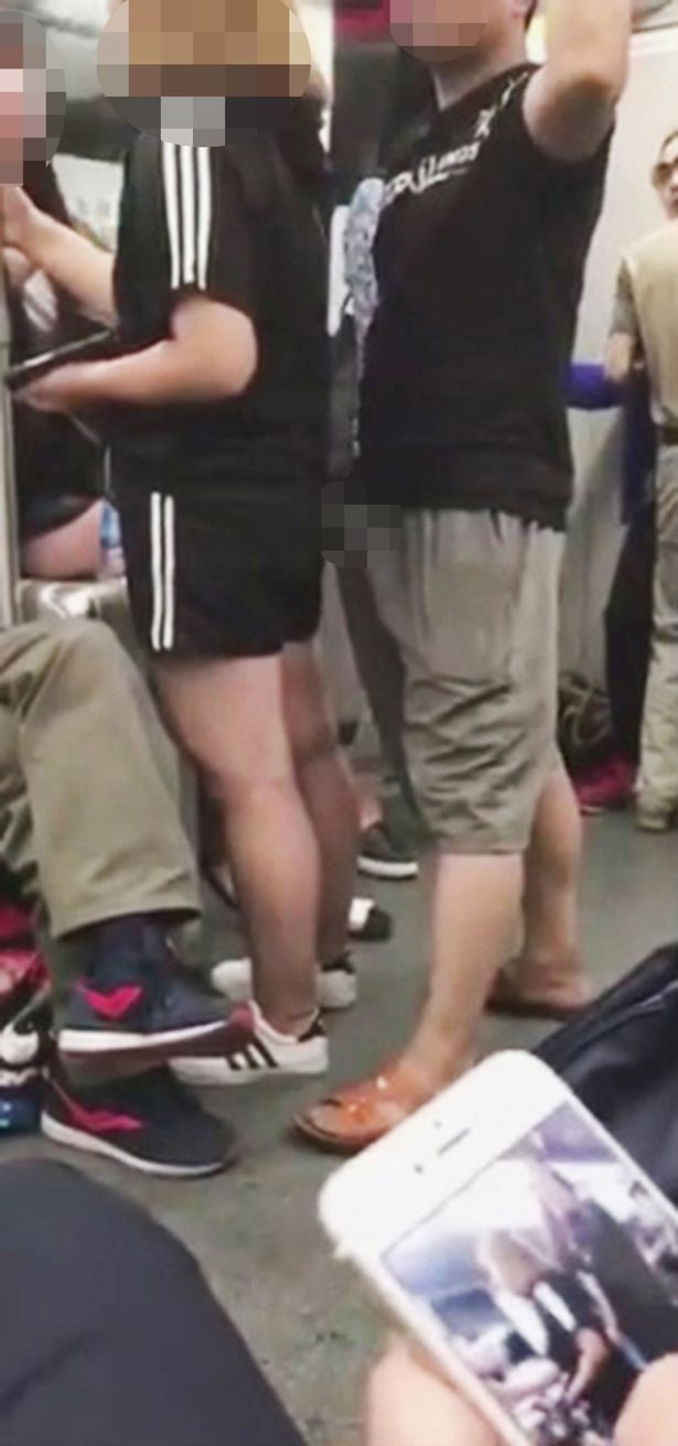Homem é filmado abusando de mulher em metrô