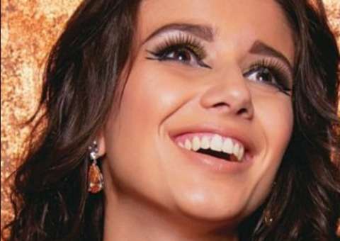 Paula Fernandes filma namorado e se derrete: 'olha que coisa gostosa'