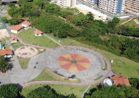 Arraial movimenta Parque dos Bilhares nas festas juninas