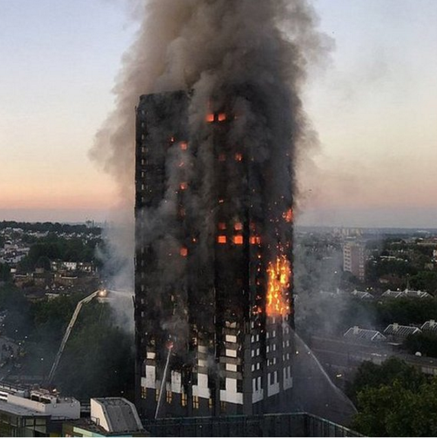 Incêndio que consumiu prédio deixa vários mortos e feridos em Londres