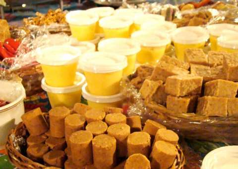 Gostosuras juninas, como aproveitar a comilança sem “enfiar o pé na jaca”?