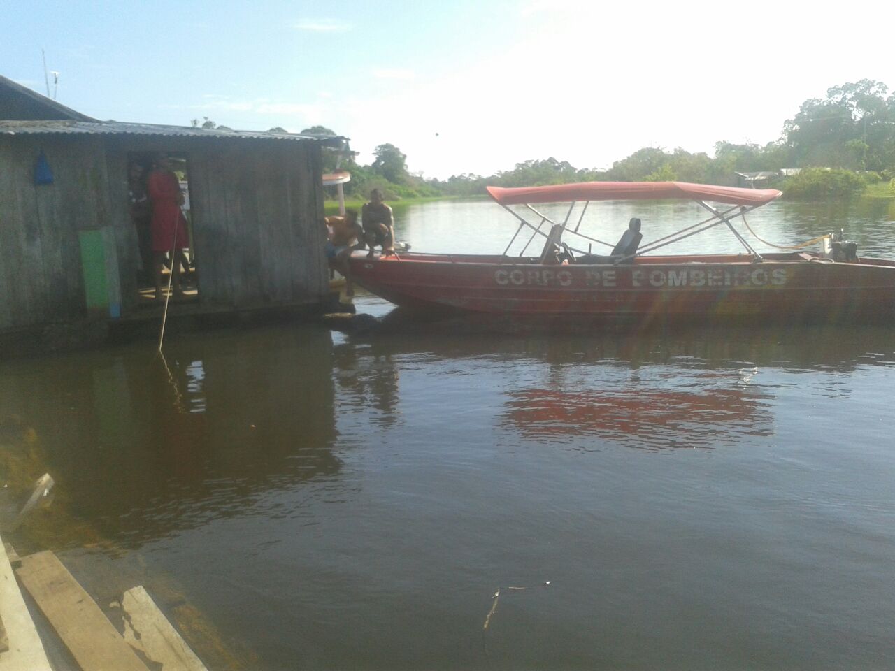 Encontrado corpo de criança que caiu no rio durante brincadeira no AM