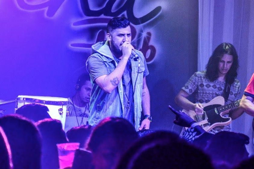 Nova geração do sertanejo marca presença no ‘Moose Lounge’