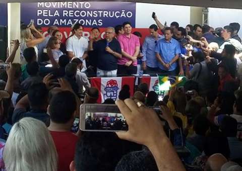 Em convenção, cinco partidos anunciam apoio a Amazonino Mendes