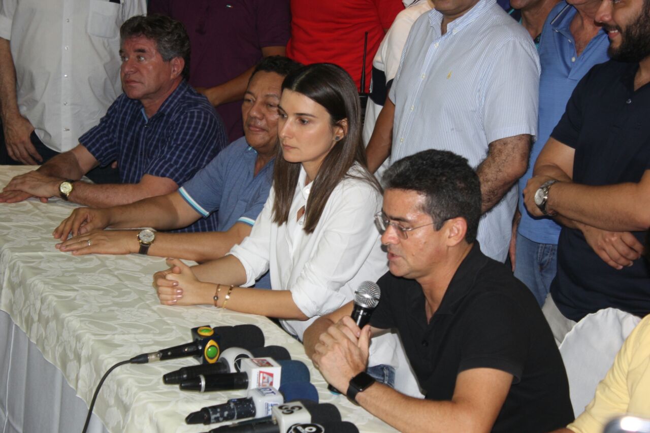 Rebeca Garcia e Abdala Fraxe lançam candidatura ao governo com apoio de David Almeida