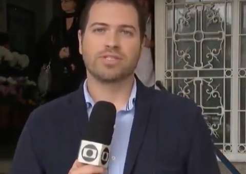 Repórter do Jornal Hoje comete gafe sobre morte  ao vivo e vira piada na web; assista