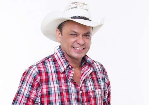 Frank Aguiar revela usar chá de ayahuasca 