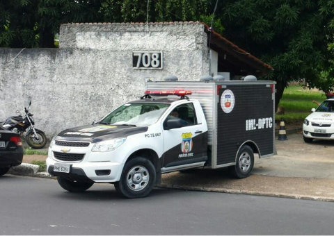 Dançando em festa, homem é assassinado com tiro na cabeça em Manaus