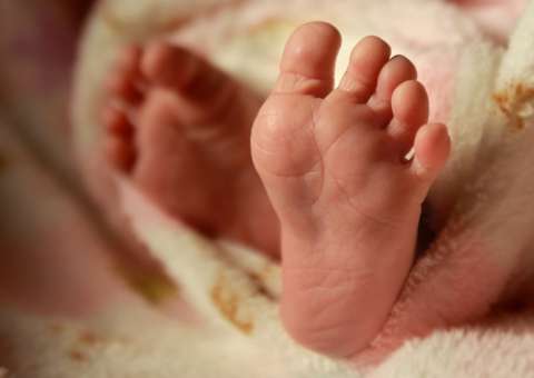 Homem e bebê são mortos a tiros na zona Norte de Manaus